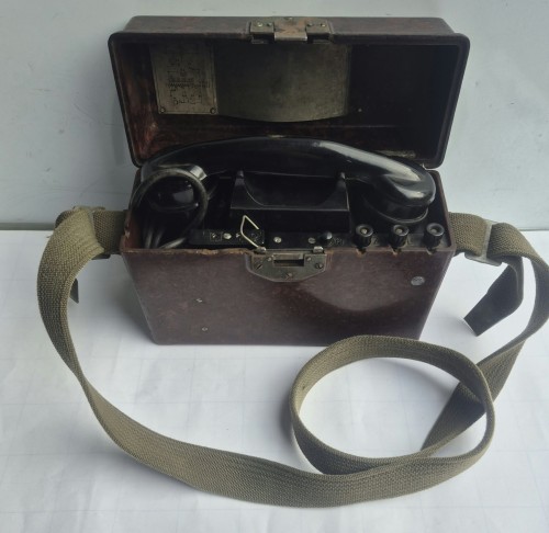 R-90 Telefon polowy MB-43 – wojskowy telefon polowy, demobil.jpeg