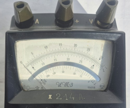 N-52 Miernik uniwersalny ERA UM-3 – analogowy multimetr PRL2.jpeg