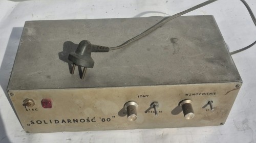 INN-281 Wzmacniacz audio PRL „Solidarność” – vintage, sprzęt kolekcjonerski.jpeg
