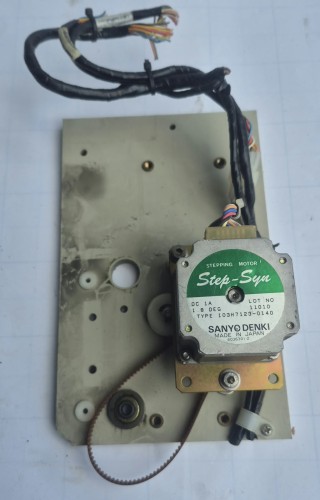 EL-168 Silnik krokowy 1 A na podstawie – napęd elektryczny'.jpeg