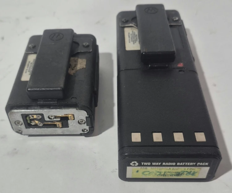 R-95 Analogowe radiotelefony przenośne Motorola Radius P200 – zestaw 2 sztuk3.jpeg