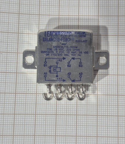 EL-171 Wojskowy przekaźnik elektromagnetyczny J-02N-300M – 28 V DC.jpeg