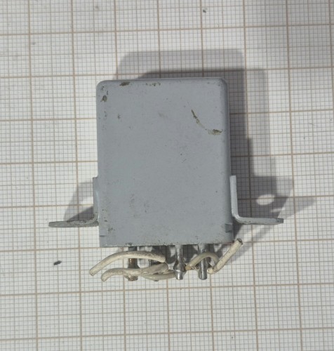 EL-174 Radziecki hermetyczny przekaźnik elektromagnetyczny РЭН34b.jpeg