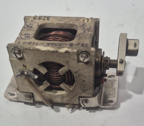 CR-78 Wariometr 6,6 µH – element regulacyjny układu elektronicznego4.jpeg