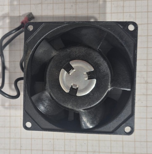 EL-190 Wentylator osiowy ETRI 126LF – 208–240 V AC2.jpeg