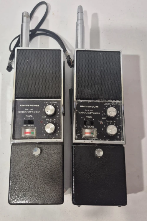 R-114 Para radiotelefonów Universum De Luxe BSG 3272 – walkie-talkie vintage, lata 70..jpeg