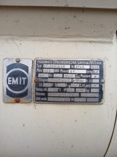 AG-3 prądnica 2.jpeg