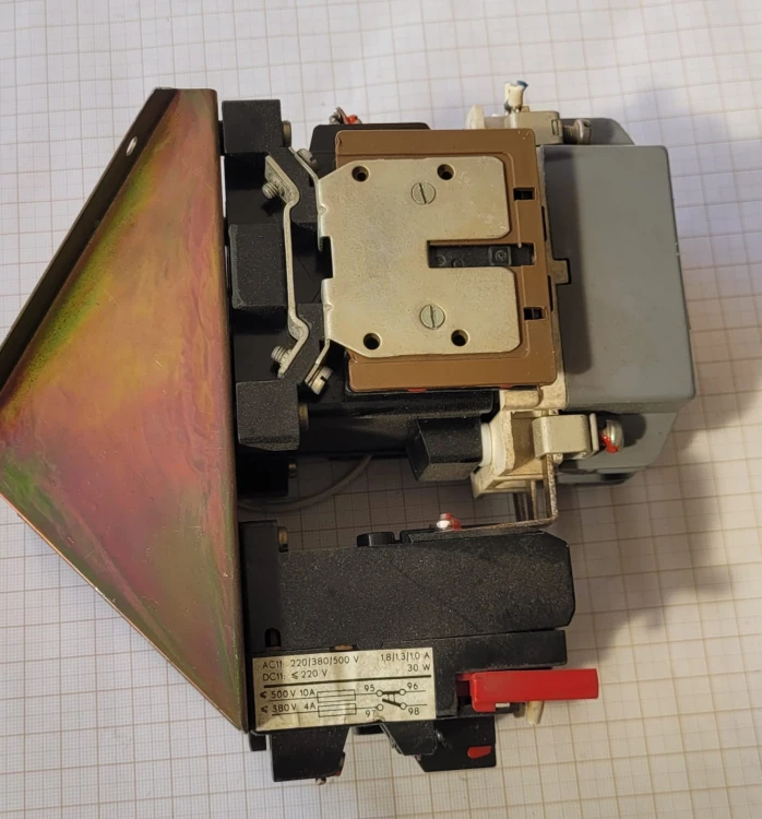 EG-1b stycznik sla.jpeg