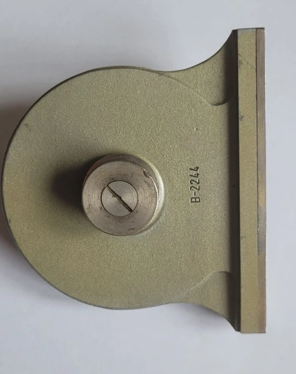 INN-43 kątomierz artyleryjski3.jpeg