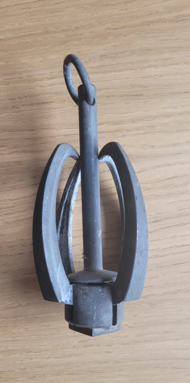 INN-44 kotwiczka saperska1.jpeg