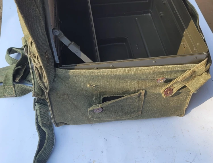 S-8 skrzynia w pokrowcu3.jpeg