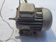 CZ-5Silnik elektryczny Tamel SZJe 0,75 kW - trójfazowy2.jpeg