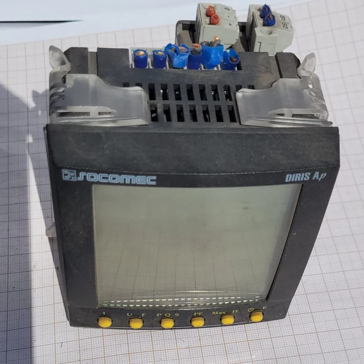 EL-32 Miernik parametrów sieci Socomec DIRIS AP – analizator energii.jpeg