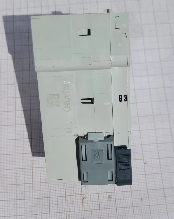EL-34 RCBO Hager ADC916D – B16 30mA 6kA (różnicówka + nadprądowy)3.jpeg