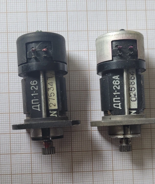 CR-13 silniczek do BMZ.jpeg