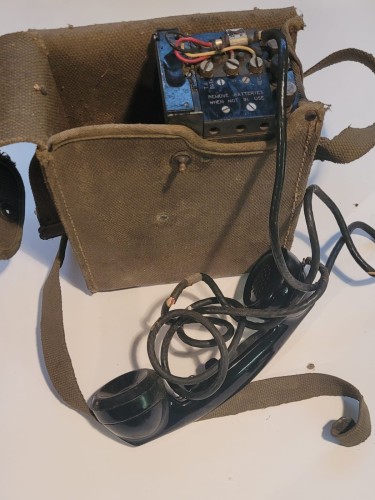 R-15 Telefon polowy EE-8 – WWII .jpeg