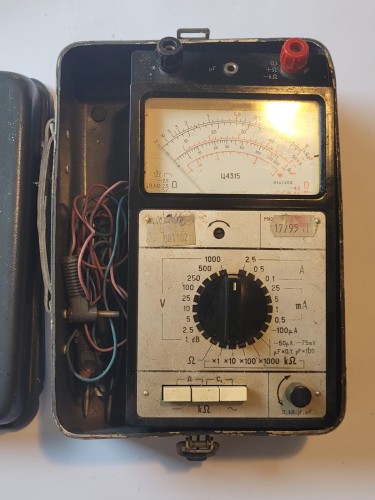 INN-65 Radziecki miernik analogowy C4315 (Ц4315) – ZSRR.jpeg