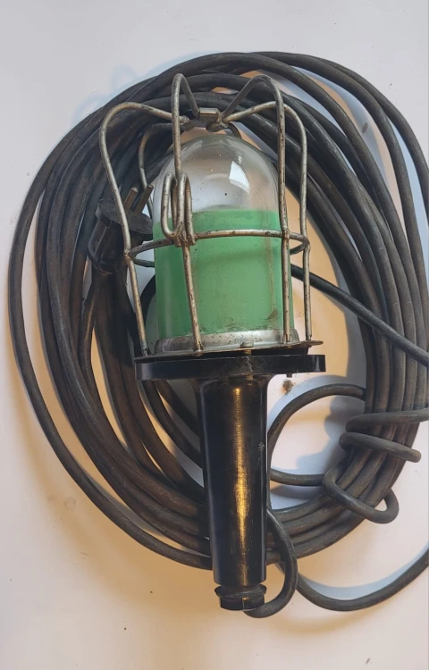 INN-66 Lampa warsztatowa 60W 220V .jpeg