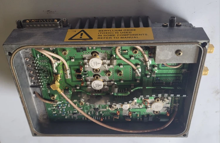 CR-18 wzmacniacz sygnału2.jpeg