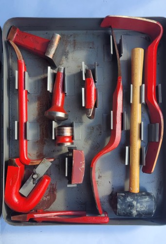 INN-70 Zestaw narzędzi blacharskich2.jpeg