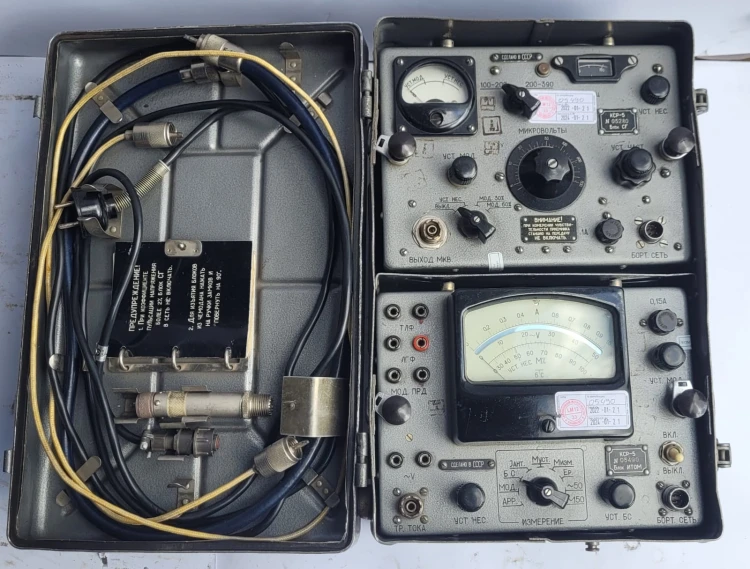 R-17 Sprawdzian radiostacji KSR-5 – tester lotniczy ZSRR 5.jpeg