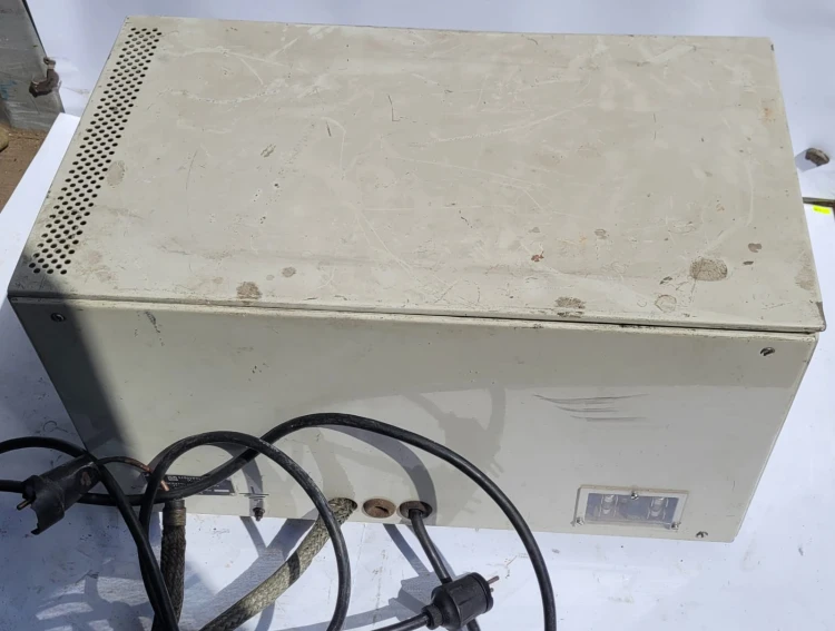 INN-77 Generator ultradźwiękowy GUI-1,5 – Unitra Warel 2.jpeg