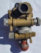 INN-80 Peryskopowy kątomierz-busola artyleryjska PAB-2 – sprzęt wojskowy 3.jpeg