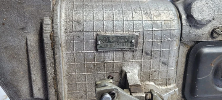 CZ-9 Pompa wtryskowa RW300 750 B.GR. – element układu paliwowego3.jpeg